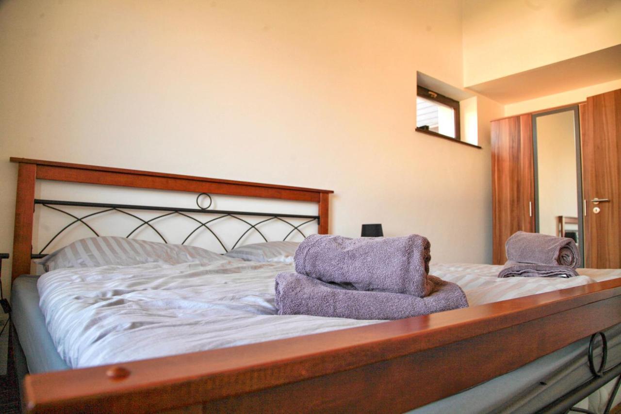 Apartment Vila Aston Vel'ka Lomnica Esterno foto